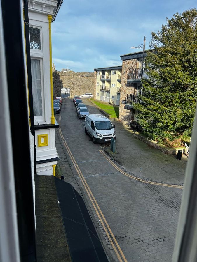 Caer Menai Caernarfon Exterior foto
